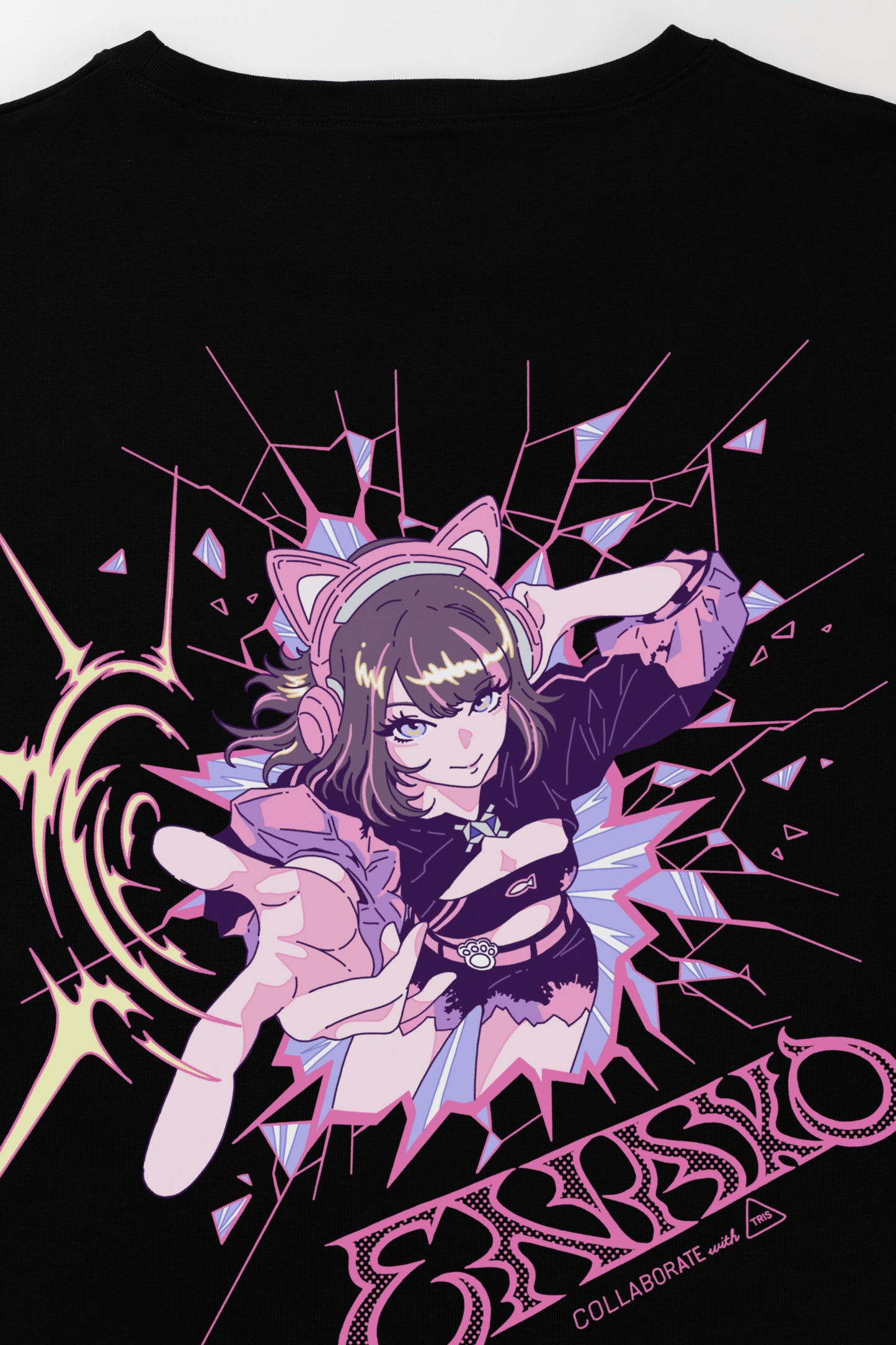 ENAKO TEE / BLACK